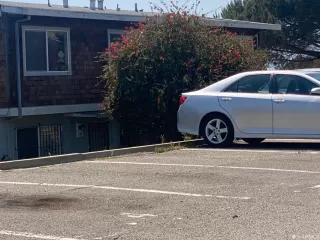 Photo #1: 422712828 Listing