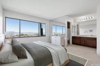 Photo #3: 422713420 Listing 