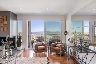 Photo #4: 423713980 Listing