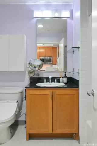 Photo #6: 423714649 Listing