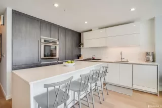 Photo #6: 423715012 Listing