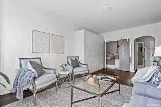 Photo #3: 423715320 Listing 