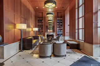 Photo #3: 423715710 Listing