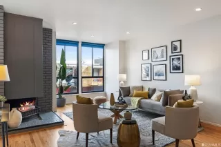 Photo #4: 423715752 Listing 