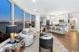 Photo #2: 423715908 Listing 