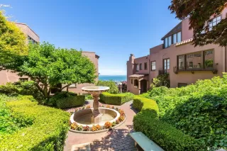 Photo #1: 423716049 Listing 