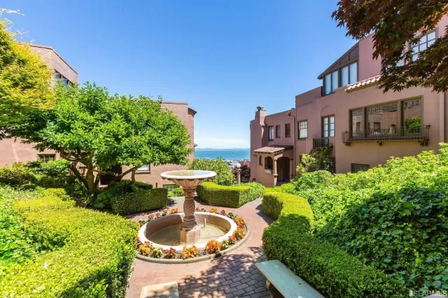 MLS: 423716049 Condo For Sale