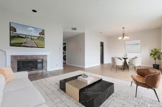 Photo #1: 423716222 Listing 