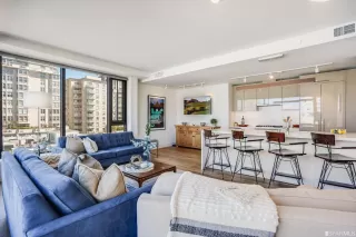 Photo #4: 423716419 Listing