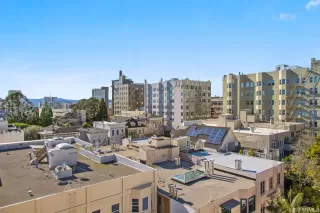 Photo #4: 423716511 Listing