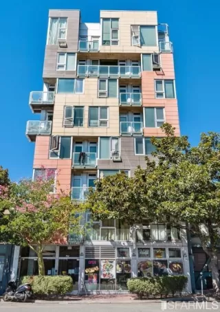 Photo #1: 423716846 Listing 