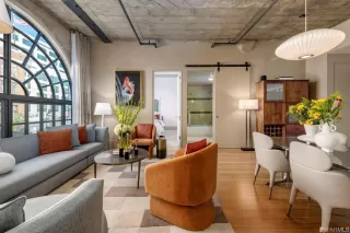 Photo #5: 423717046 Listing 