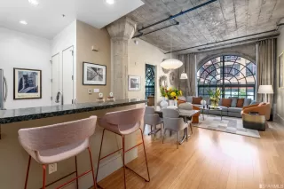 Photo #6: 423717046 Listing 