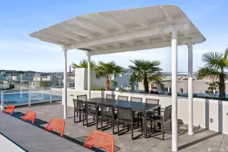 Photo #4: 423717049 Listing