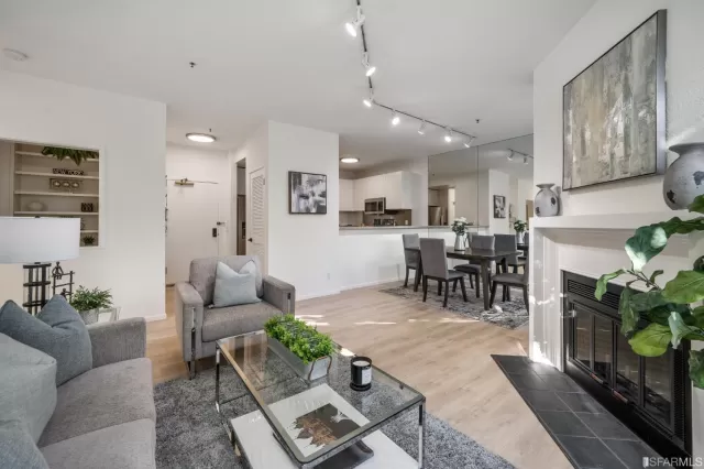 MLS: 423717617 Condo For Sale