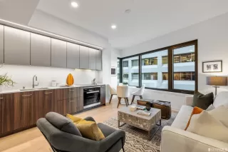 Photo #3: 423717689 Listing 