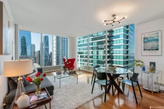 Photo #3: 423718210 Listing