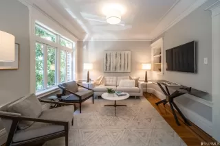 Photo #3: 423718336 Listing