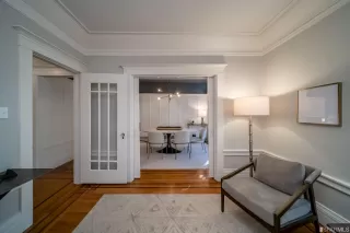 Photo #4: 423718336 Listing