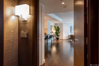 Photo #2: 423718682 Listing 