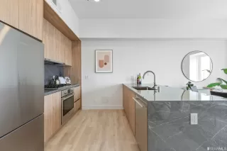 Photo #4: 423719239 Listing 