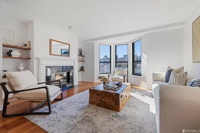 MLS: 423719349 Condo For Sale