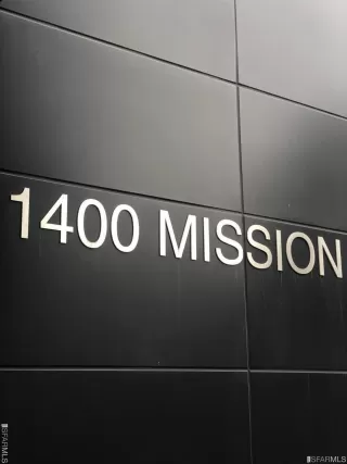 Photo #4: 423719380 Listing