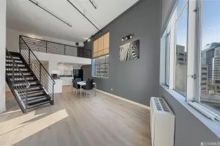 Photo #2: 423719382 Listing