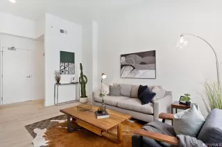 Photo #2: 423719430 Listing 