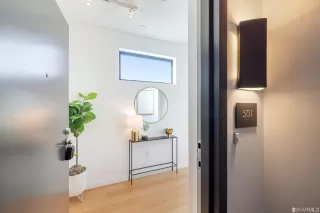 Photo #2: 423719476 Listing 