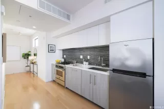 Photo #4: 423719476 Listing 