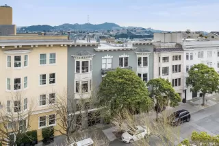 Photo #2: 423719687 Listing