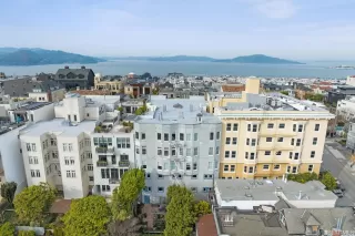 Photo #3: 423719687 Listing