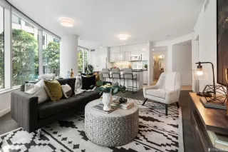 Photo #2: 423720005 Listing 