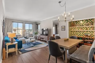 Photo #3: 423720165 Listing