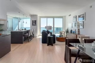 Photo #4: 423720192 Listing 