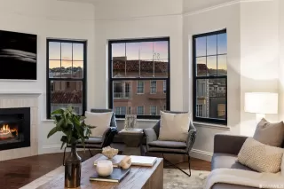 Photo #3: 423720317 Listing 