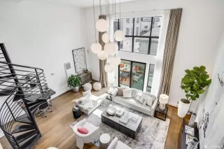 Photo #4: 423720473 Listing 