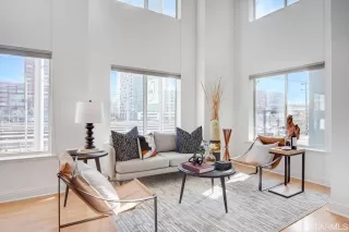 Photo #5: 423720501 Listing 