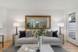 Photo #4: 423720574 Listing 