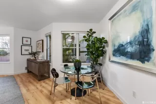 Photo #6: 423720574 Listing 