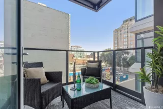 Photo #4: 423720815 Listing