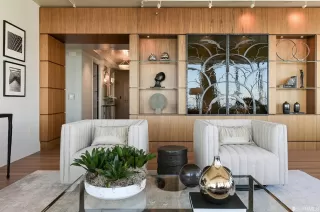 Photo #2: 423721130 Listing 