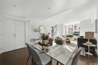 Photo #5: 423721185 Listing 