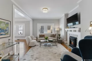 Photo #2: 423721364 Listing