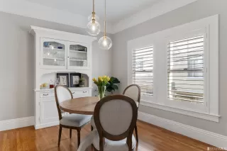 Photo #6: 423721364 Listing