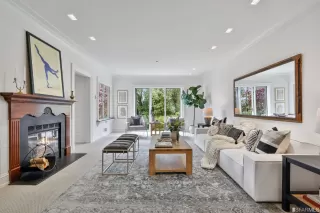 Photo #1: 423721366 Listing