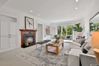 Photo #3: 423721366 Listing