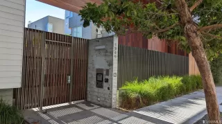 Photo #2: 423721459 Listing 