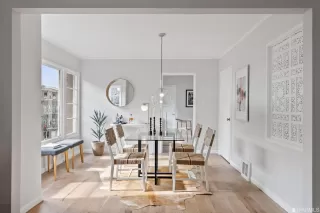 Photo #6: 423721585 Listing